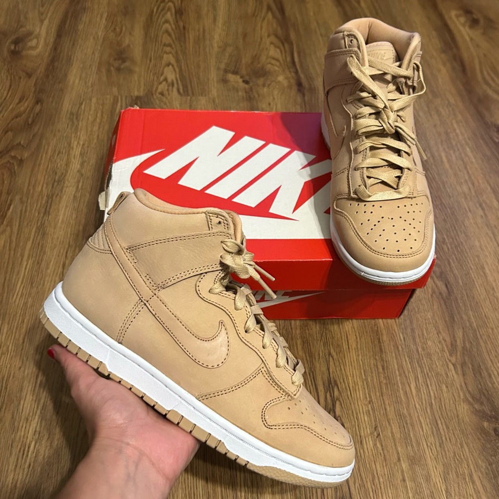 NIB Nike Dunks Premium Leather Vachetta Sneakers